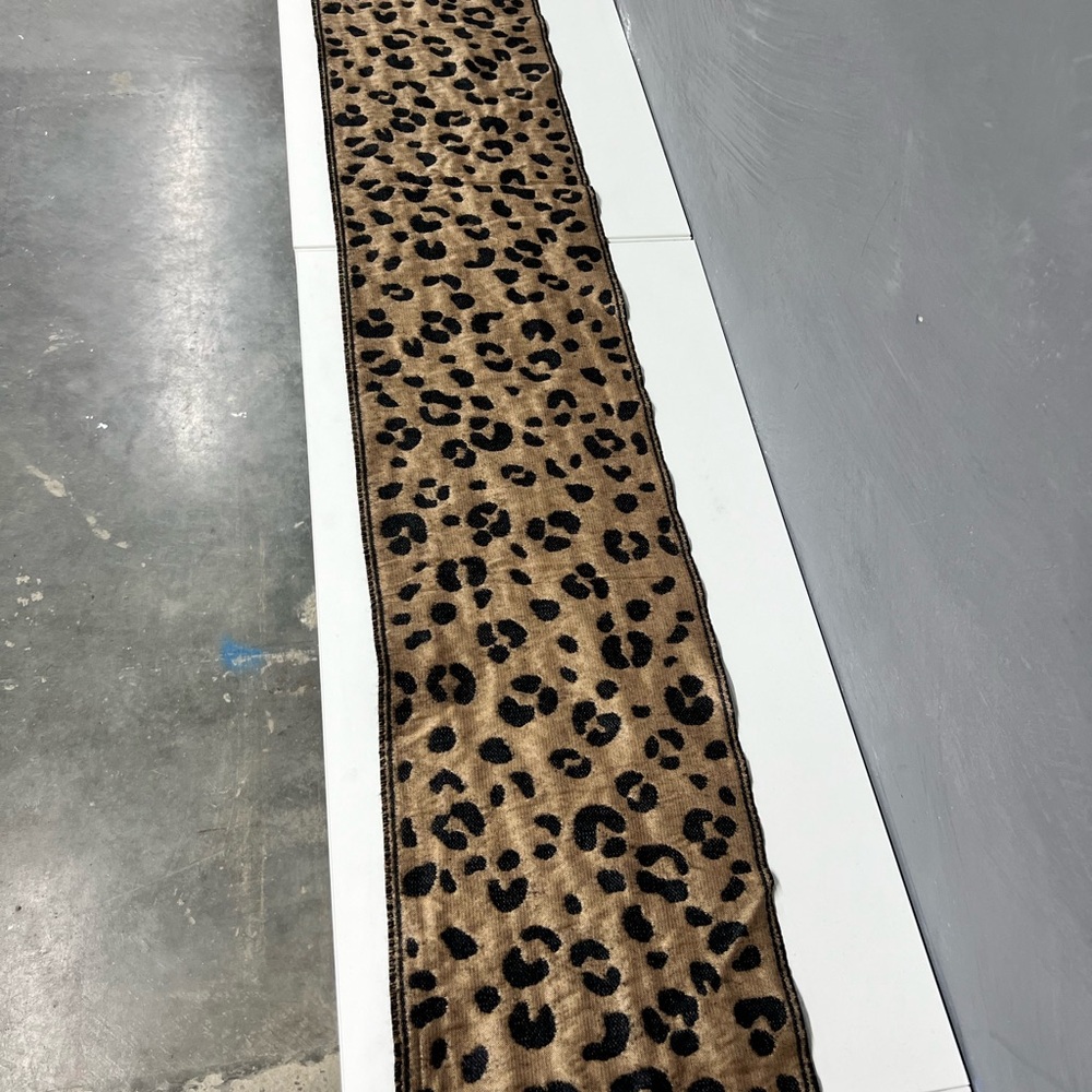 Reversible Leopard Print Scarf - Picture 6 of 8